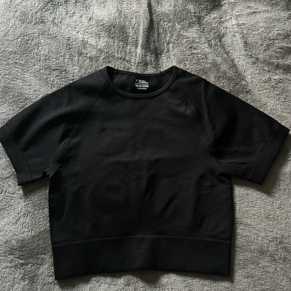 Black Short Sleeve Top